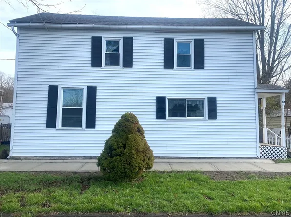 84 Mechanic St, Angelica, NY 14709