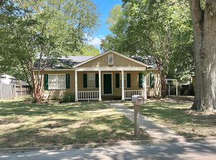 802 College St, Cleveland, MS 38732