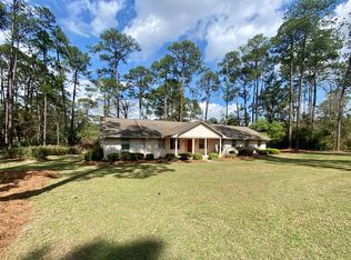 215 Alabama Dr, Tifton, GA 31794