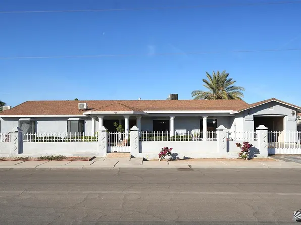 706 N 5th Ave, San Luis, AZ 85349