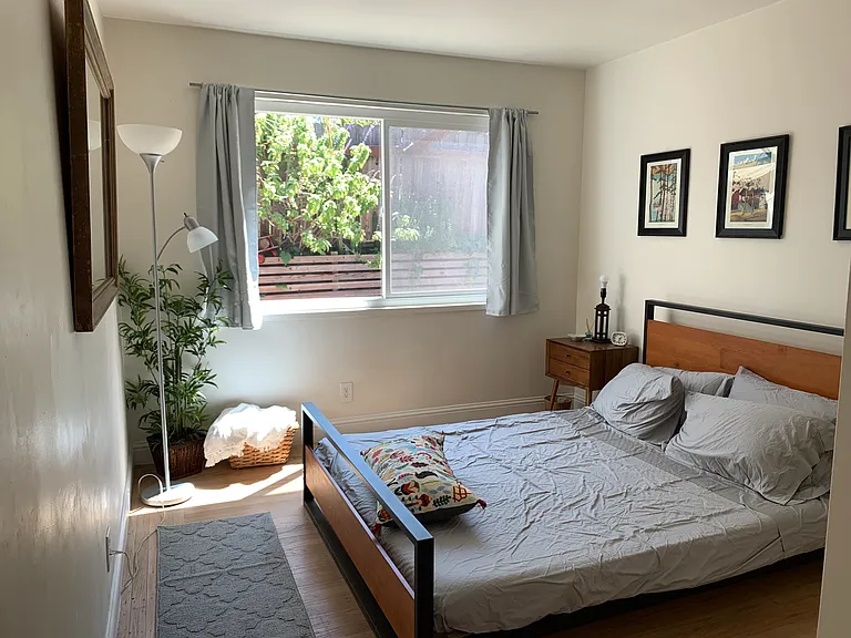 Harrington Ave — Photo 8