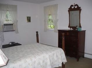 4 Willow Ln, Collegeville, PA 19426