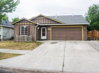 339 SW 29th St, Redmond, OR 97756
