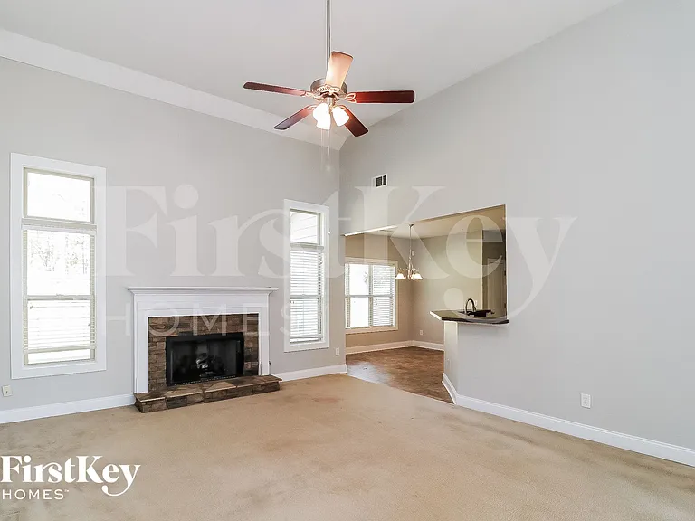 52 Sweetwater Bridge Cir — Photo 2