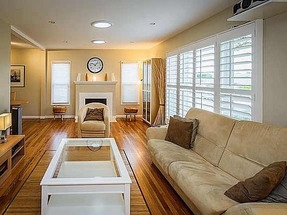 2nd image of 3902 Donner Street