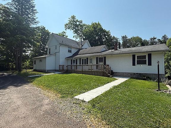 Main house from driveway