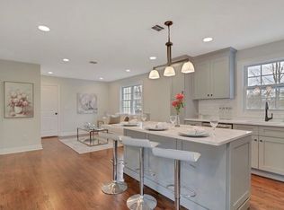 14 Overlook Ave, East Hanover, NJ 07936