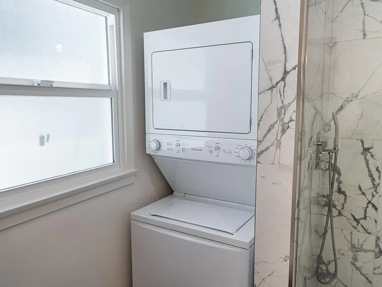 6156 Morella Ave — Photo 13
