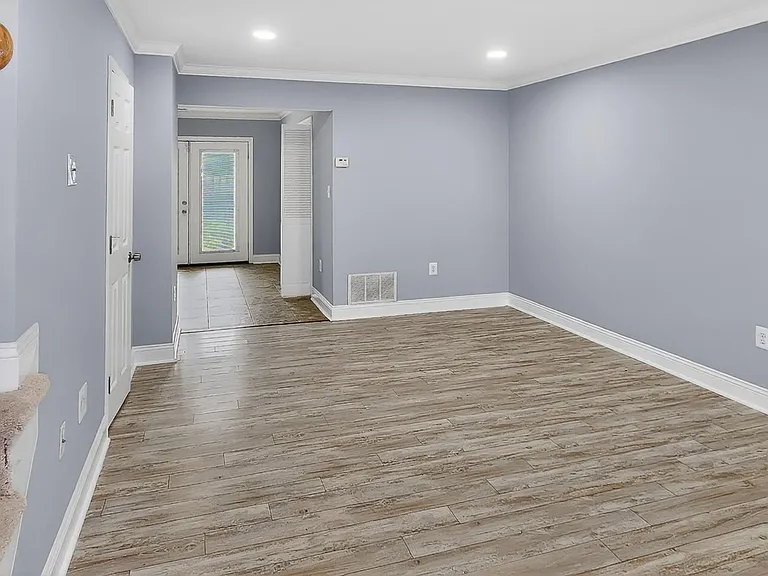 483 Arwell Ct #483 — Photo 6