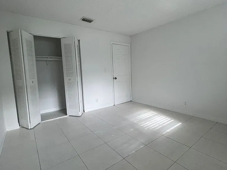 10551 NW 45th St — Photo 1