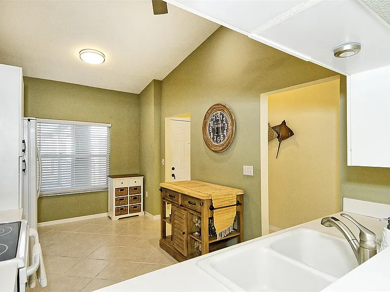 9610 Club South Cir #4302 — Photo 12