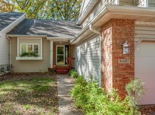 3407 Riverpointe Cir NE, Cedar Rapids, IA 52411