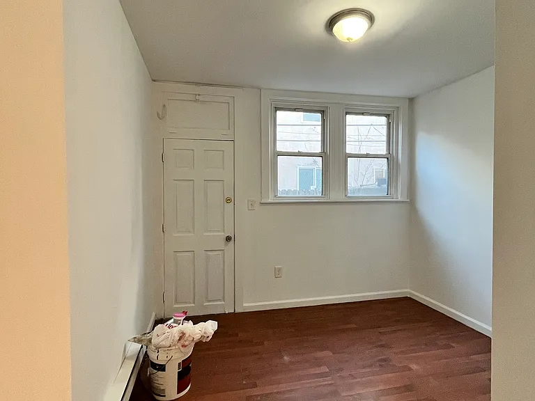 1444 S 7th St — Photo 4