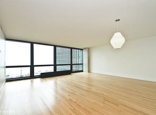 910 N Lake Shore Dr APT 517, Chicago, IL 60611