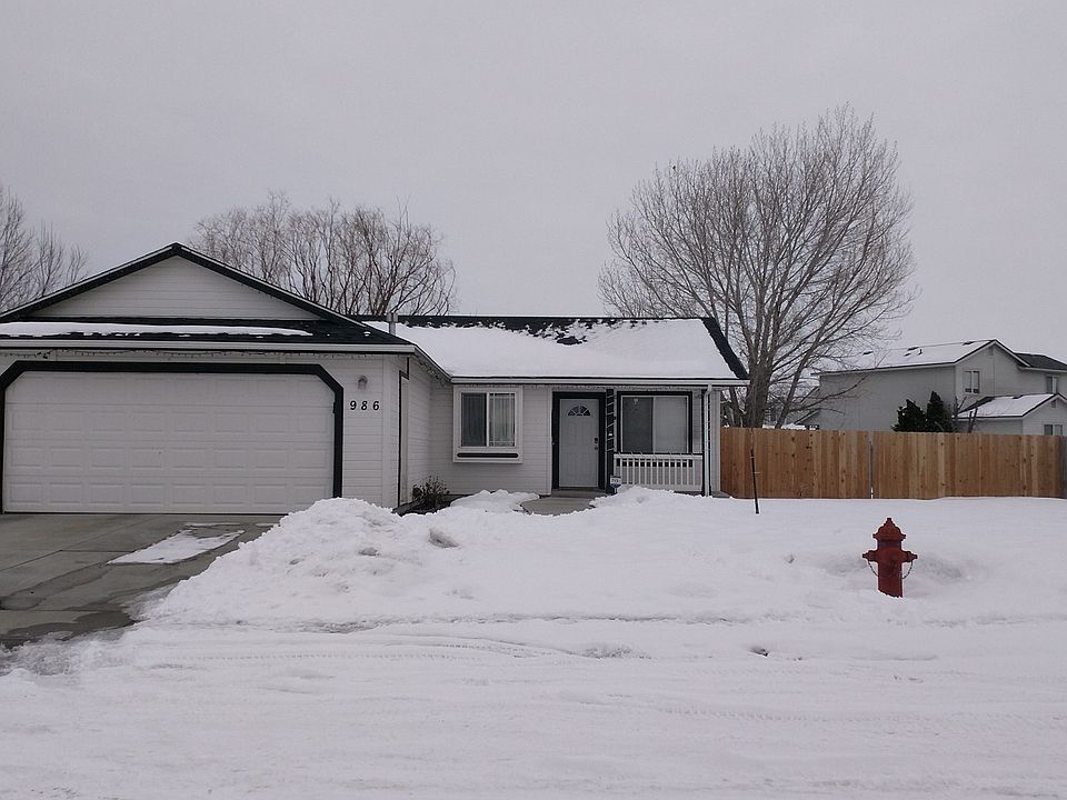 2nd image of 986 N Miner Ave