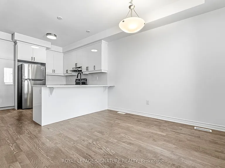 111 Avani Ave — Photo 8