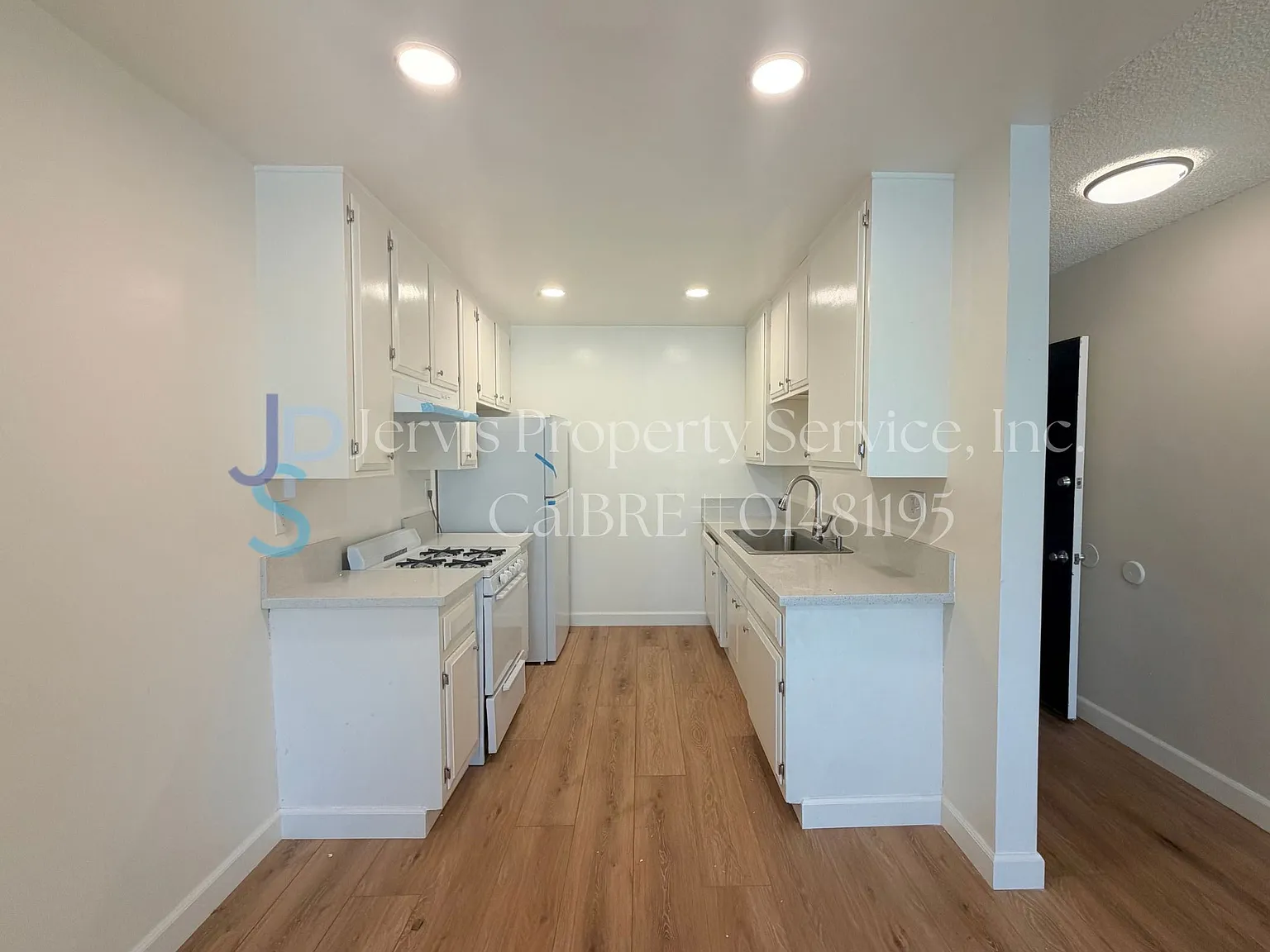2 bed, $2,350 — Photo 3