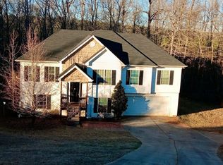 160 Pili Cir, Milledgeville, GA 31061