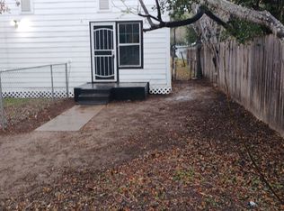 224 NW 2nd St #4, Premont, TX 78375