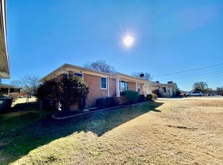 1103 Richard St, Hot Springs, AR 71913