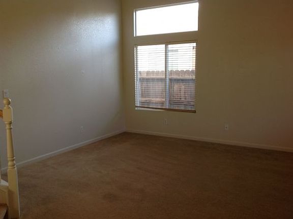 3rd image of 6125 Livorno Way