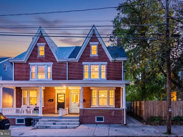 147 N College St, Carlisle, PA 17013