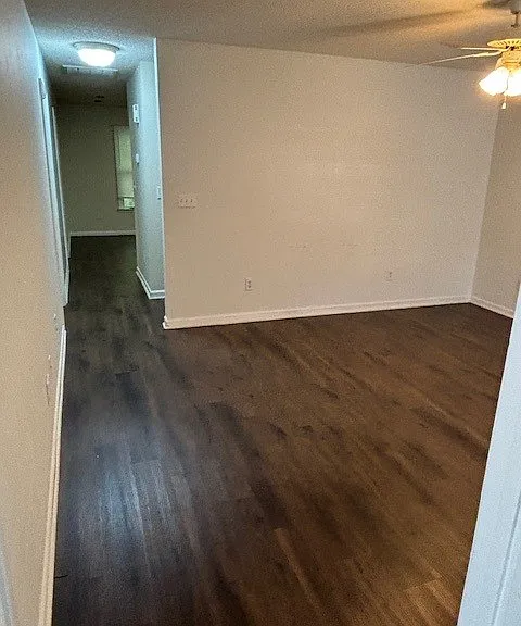 379 Miller Pointe Dr #377 — Photo 2