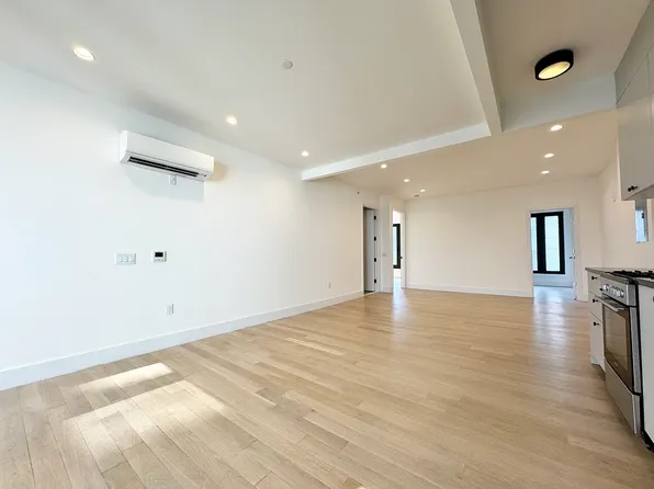 260 Gold St, Brooklyn, NY