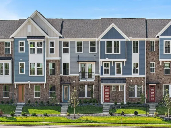 7432 Durham Pl, West Chester, OH 45069