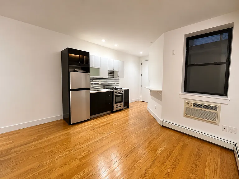 252 Schenectady Ave #1A — Photo 1