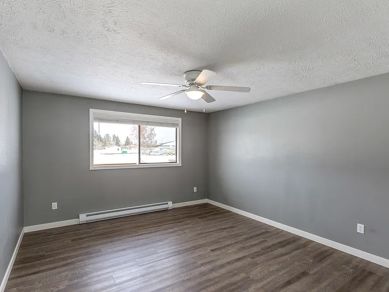 3507 E 57th Ave — Photo 20