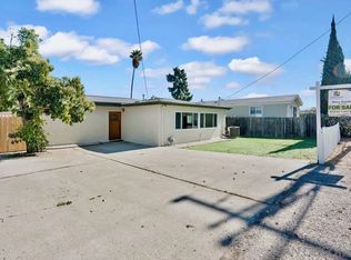8217 Sunset Rd, Lakeside, CA 92040