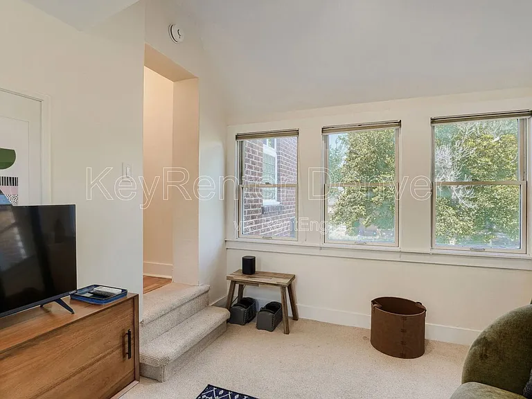 480 S Franklin St — Photo 12