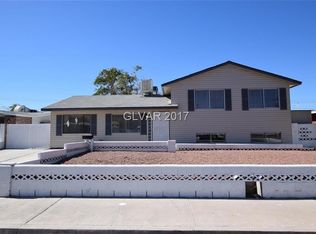 320 Bedford Rd, Las Vegas, NV 89107