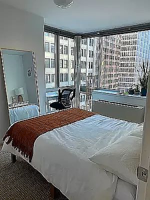 3rd image of 90 William St APT 12C