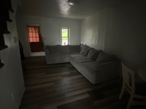 9 Catasauqua Ave