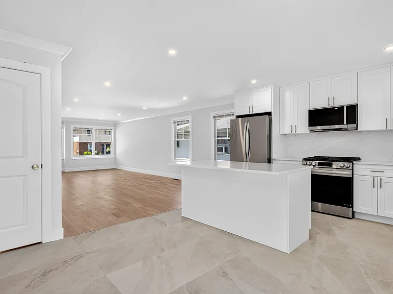 42 Linwood Rd N #B — Photo 9