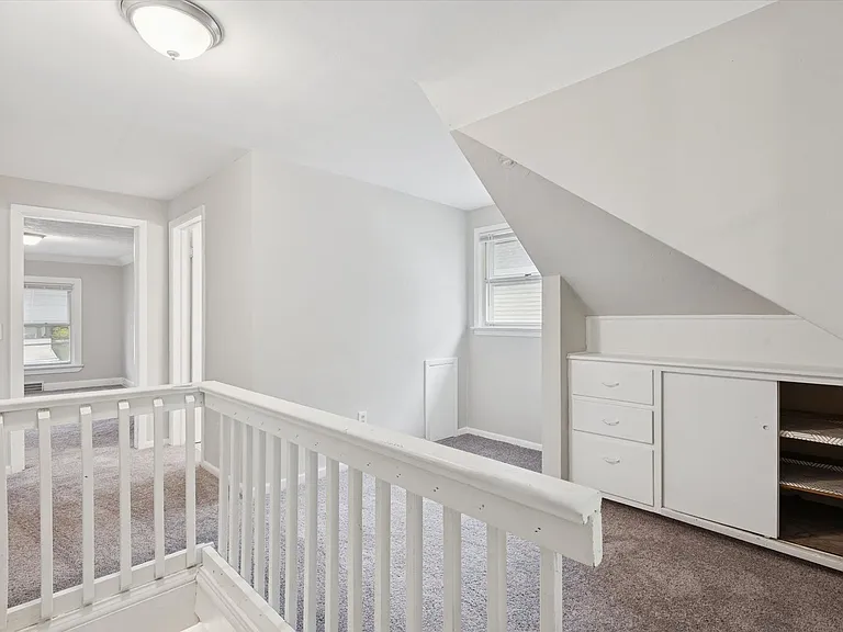 2302 Saratoga Ave — Photo 18