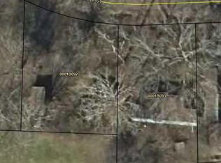 38 Wolf St, Rossville, GA 30741