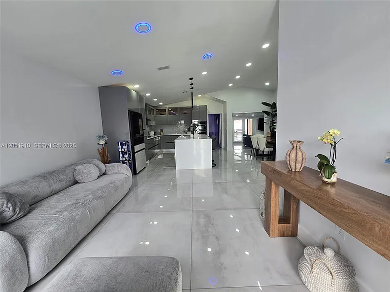 20950 SW 119th Ct — Photo 4