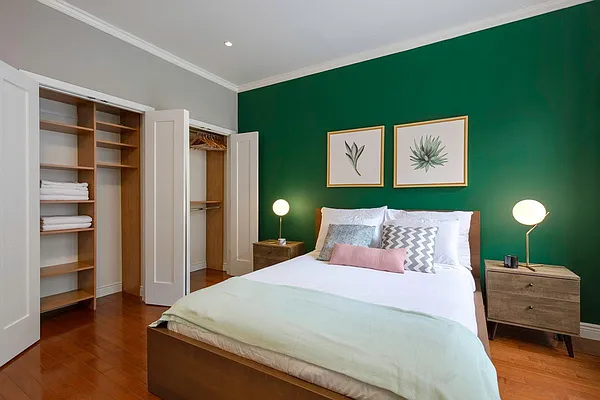 Rented by REAL New York | media 11