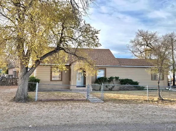 415 9th St, Las Animas, CO 81054