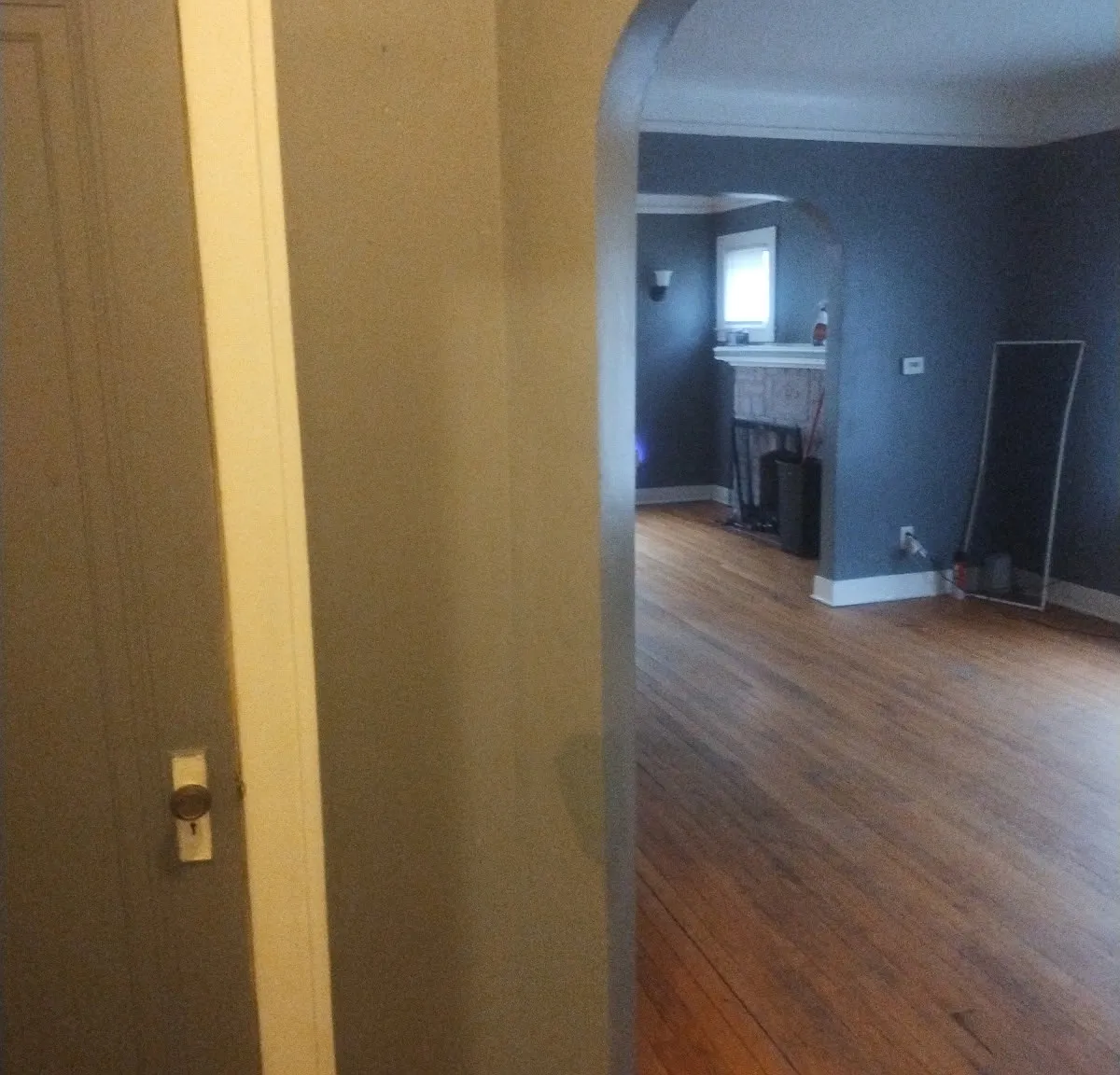 2 bed, 800 sqft, $950 — Photo 2