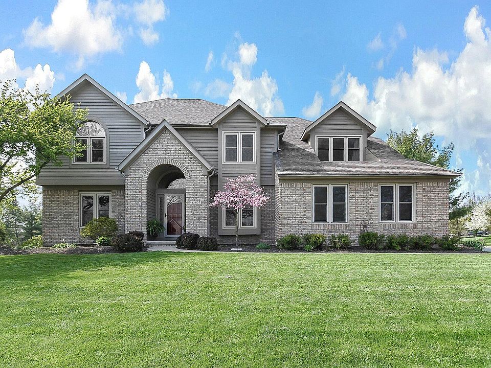 1st image of 12627 Oakmere Dr NW