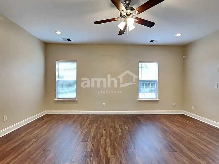 7817 Magellan Dr — Photo 6