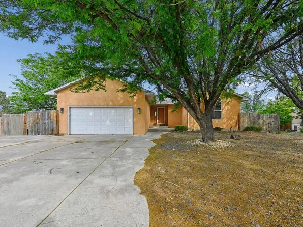 979 S Alexis Ln, Pueblo West, CO 81007