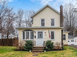 27 Pleasant Ave, Bristol, CT 06010