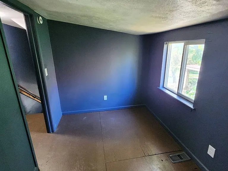 10317 Reno Ave — Photo 20