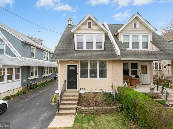 235 E Benedict Ave, Havertown, PA 19083
