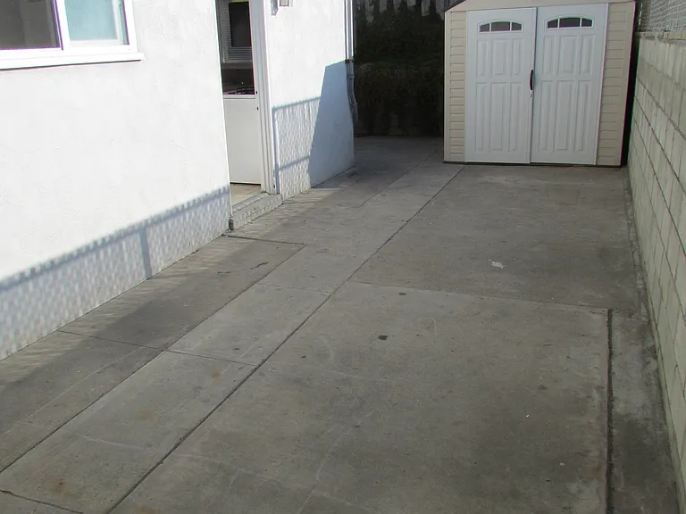 5083 Brighton Ave — Photo 14